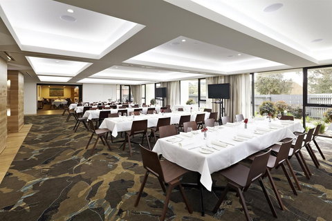 Quarters At Flinders Hotel - SA Accommodation 6