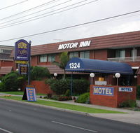 Hume Villa Motor Inn - SA Accommodation