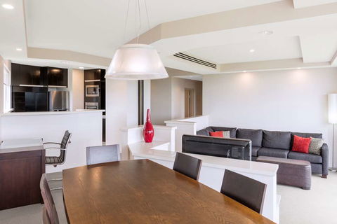 RACV Royal Pines Resort - SA Accommodation 13