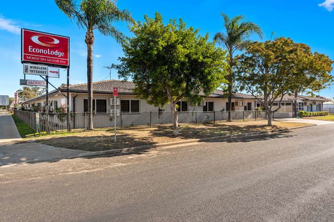 Econo lodge Moree Spa Motor Inn - SA Accommodation 0