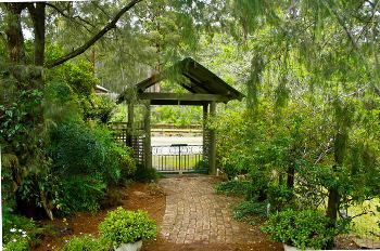 Kemeys Mountain Hideaway - SA Accommodation 0