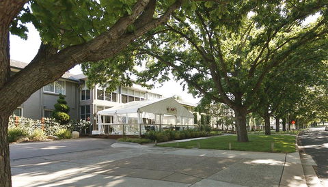 Forrest Hotel & Apartments - SA Accommodation 0