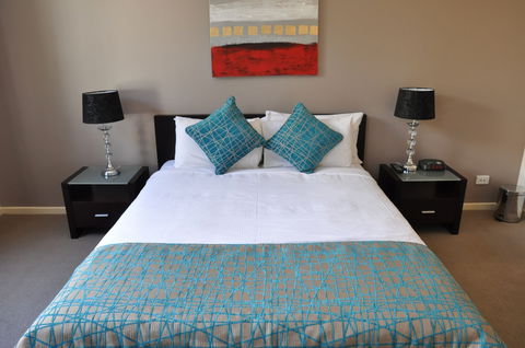 RNR Apartments, Adelaide - SA Accommodation 1