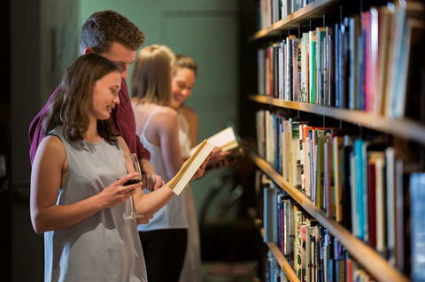 East Hotel - SA Accommodation 16