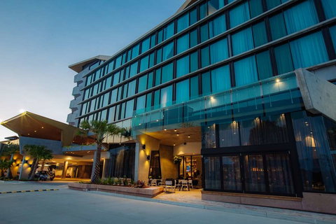 Eatons Hill Hotel - SA Accommodation 0