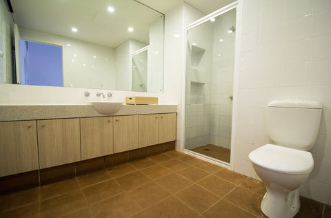 Emu Walk Apartments, Grand Mercure Apts - SA Accommodation 1