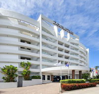 DoubleTree by Hilton Cairns - SA Accommodation