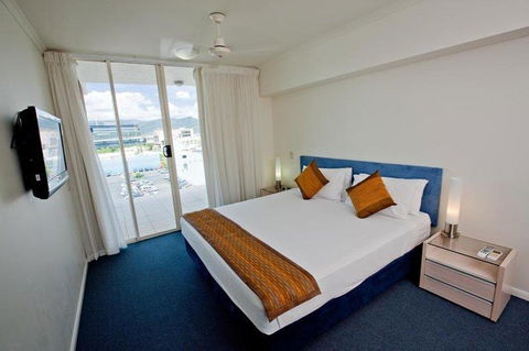 Park Regis City Quays - SA Accommodation 5
