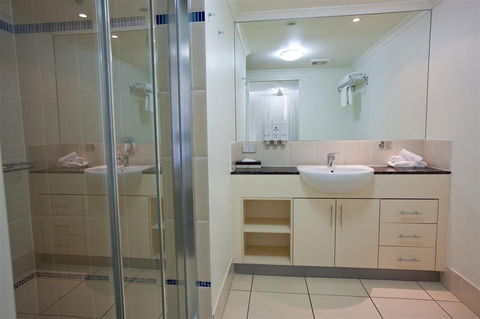 Park Regis City Quays - SA Accommodation 13