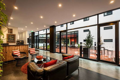 Essence Hotel Carlton - SA Accommodation 2