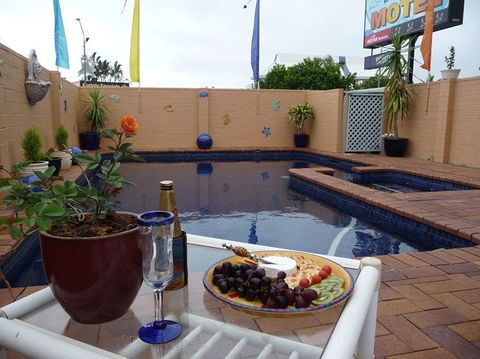 Blue Pelican Motel - SA Accommodation 2