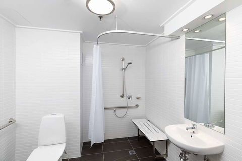 Rydges Capital Hill - SA Accommodation 2