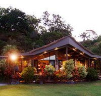 Trinity Beach Palace - SA Accommodation