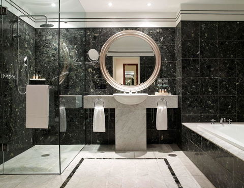 Hyatt Hotel Canberra - A Park Hyatt Hotel - SA Accommodation 10