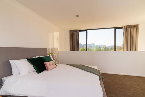 ALLARA CANBERRA - SA Accommodation 9