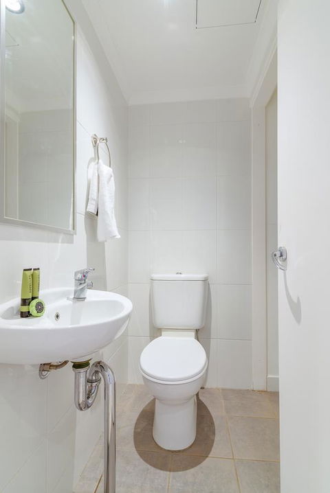 ALLARA CANBERRA - SA Accommodation 12