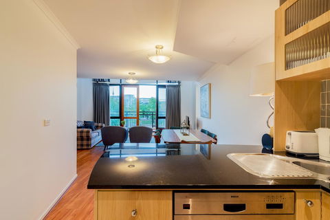 ALLARA CANBERRA - SA Accommodation 2