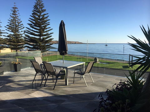 Crystal Blue Apartment - SA Accommodation 0