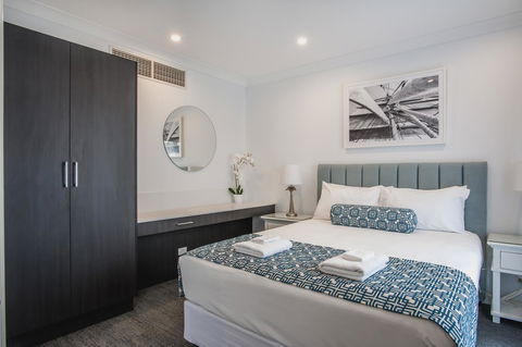Marina Hotel - SA Accommodation 22