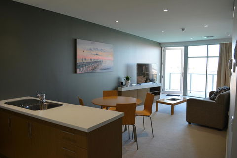 Wallaroo Marina Luxury Apartment - SA Accommodation 13
