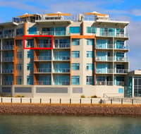 Wallaroo Marina Luxury Apartment