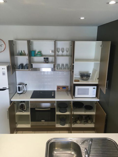 Wallaroo Marina Luxury Apartment - SA Accommodation 8