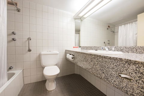 Hotel Grand Chancellor Adelaide - SA Accommodation 27