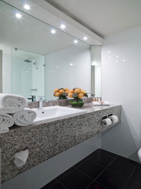 Hotel Grand Chancellor Adelaide - SA Accommodation 30