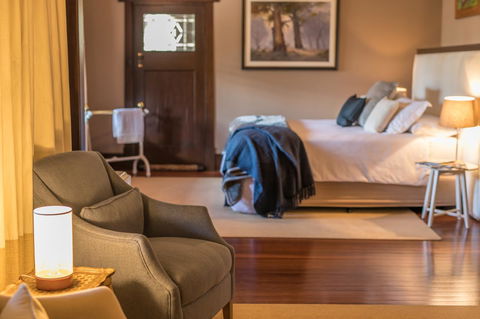 The Tudor House - SA Accommodation 1