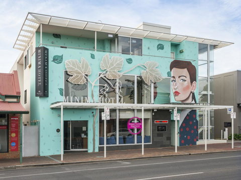 Majestic Minima Hotel - SA Accommodation 4