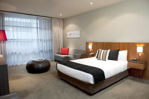 Mantra Hindmarsh Square - SA Accommodation 19