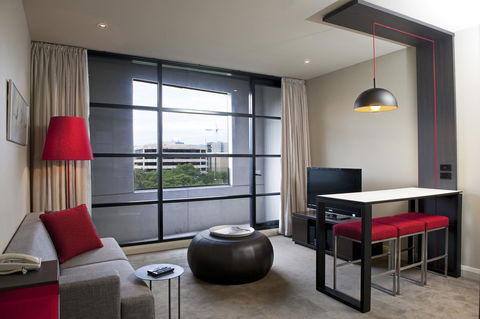 Mantra Hindmarsh Square - SA Accommodation 13