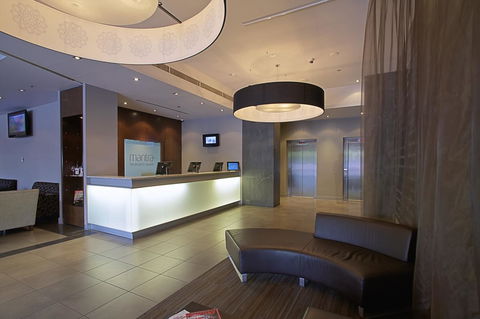 Mantra Hindmarsh Square - SA Accommodation 7