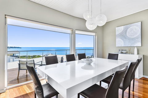 Aloha Waterfront Properties - SA Accommodation 11