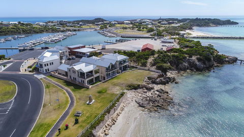 Aloha Waterfront Properties - SA Accommodation 0