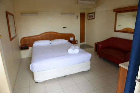 Ardeanal Motel - SA Accommodation 16
