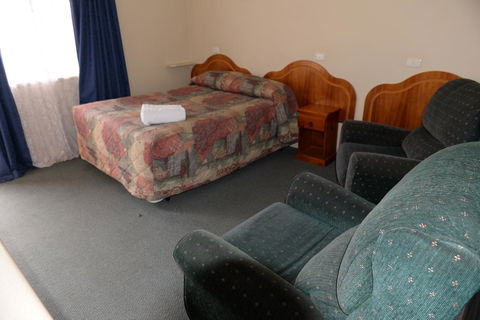 Ardeanal Motel - SA Accommodation 36