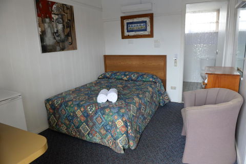 Ardeanal Motel - SA Accommodation 23