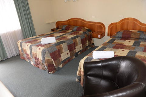 Ardeanal Motel - SA Accommodation 20