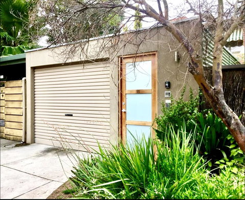 Superb Townhouse In North Adelaide - SA Accommodation 13