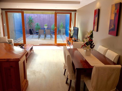 Superb Townhouse In North Adelaide - SA Accommodation 20