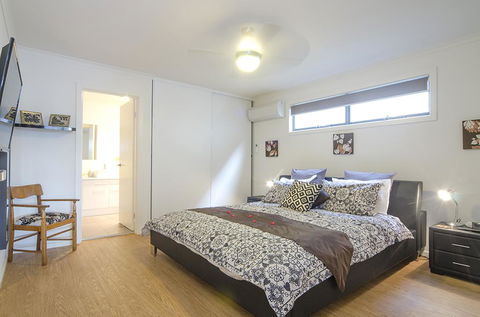 Seagrass Villas Normanville - SA Accommodation 2