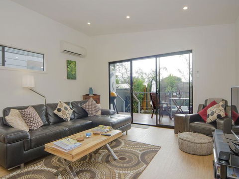 Seagrass Villas Normanville - SA Accommodation 5