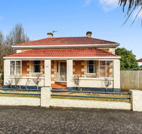 Olive's Cottage - SA Accommodation