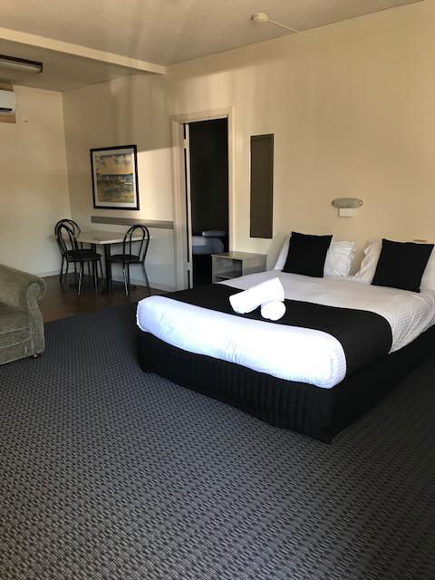 Bay Motel Hotel - SA Accommodation 7