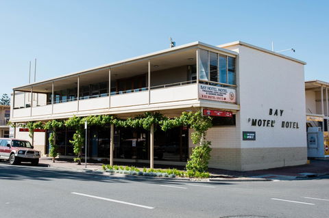 Bay Motel Hotel - SA Accommodation 24