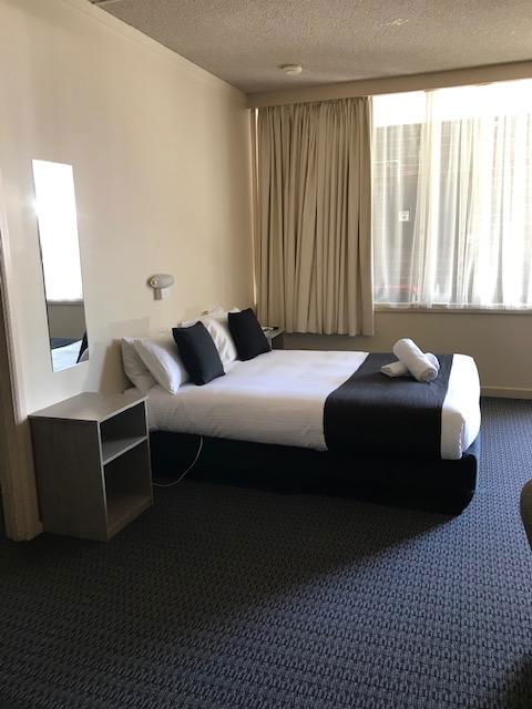 Bay Motel Hotel - SA Accommodation 5