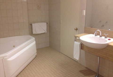 Comfort Hotel Adelaide Meridien - SA Accommodation 13