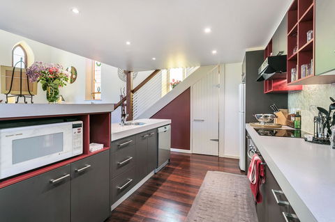 \'THE CHURCH\' Guest Home, Gawler Barossa Region - SA Accommodation 3