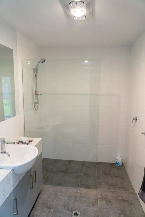 Gawler Townhouse 3 Bedroom - SA Accommodation 19